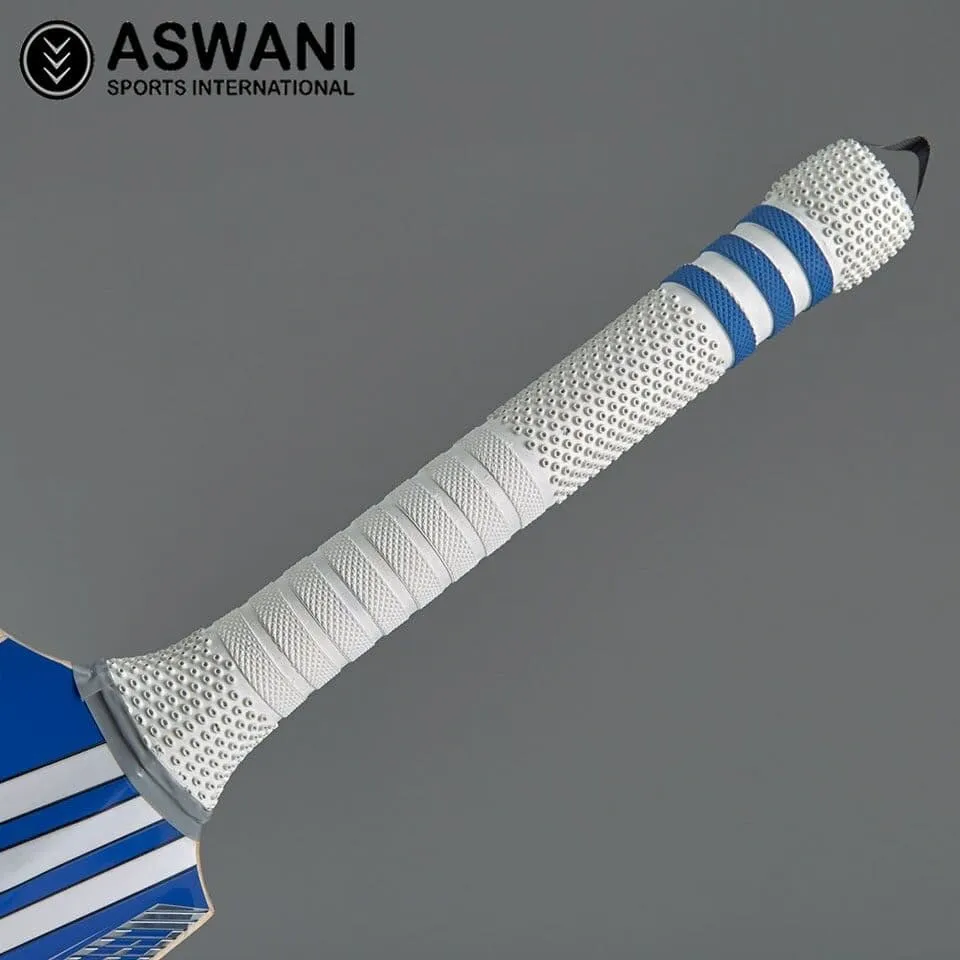 Adidas Libro Club Adult Cricket Bat