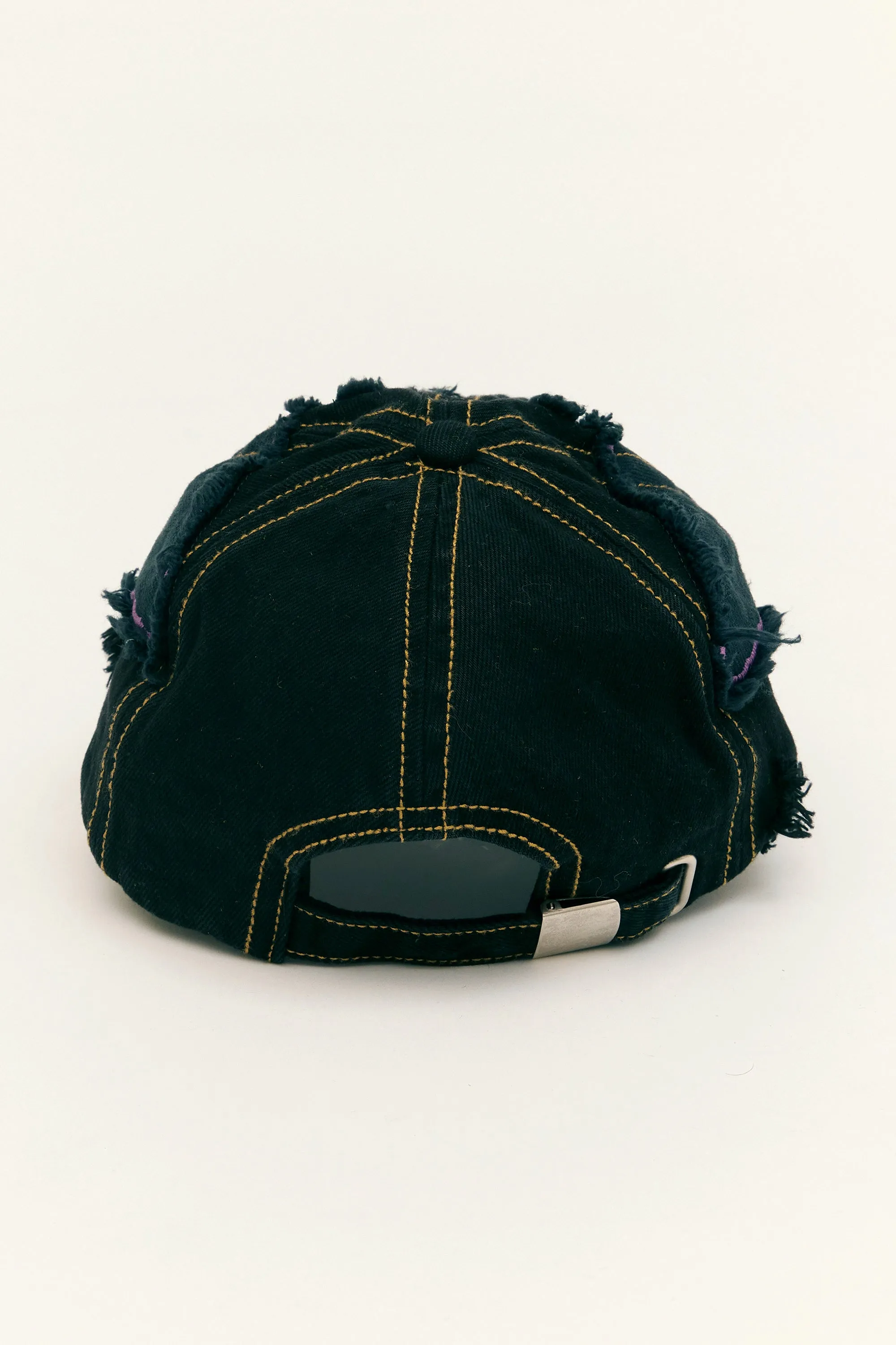 ALIEN KISS FRAYING BASEBALL CAP