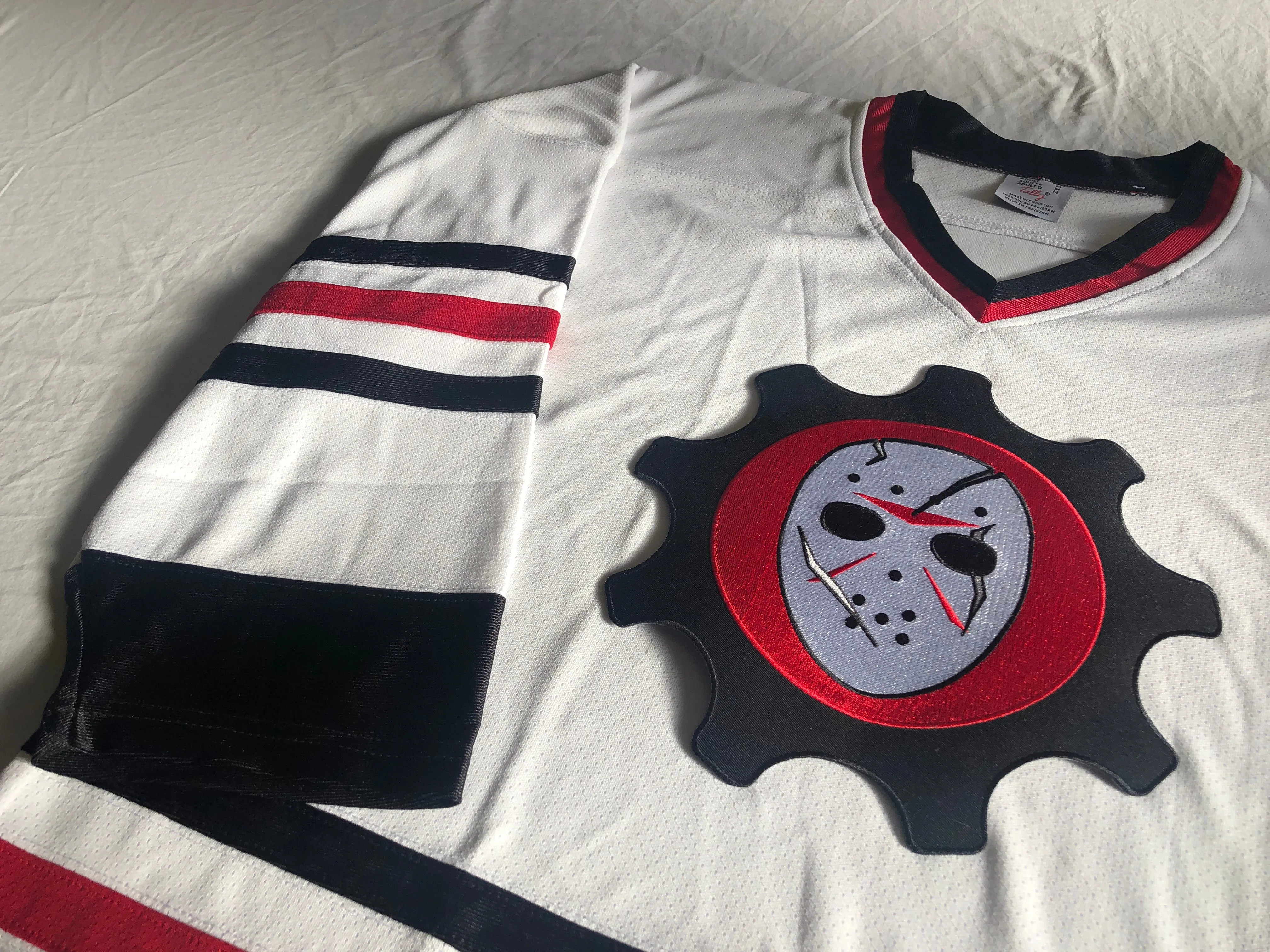 Custom Hockey Jerseys with the Scar Goalie Mask Team Logo