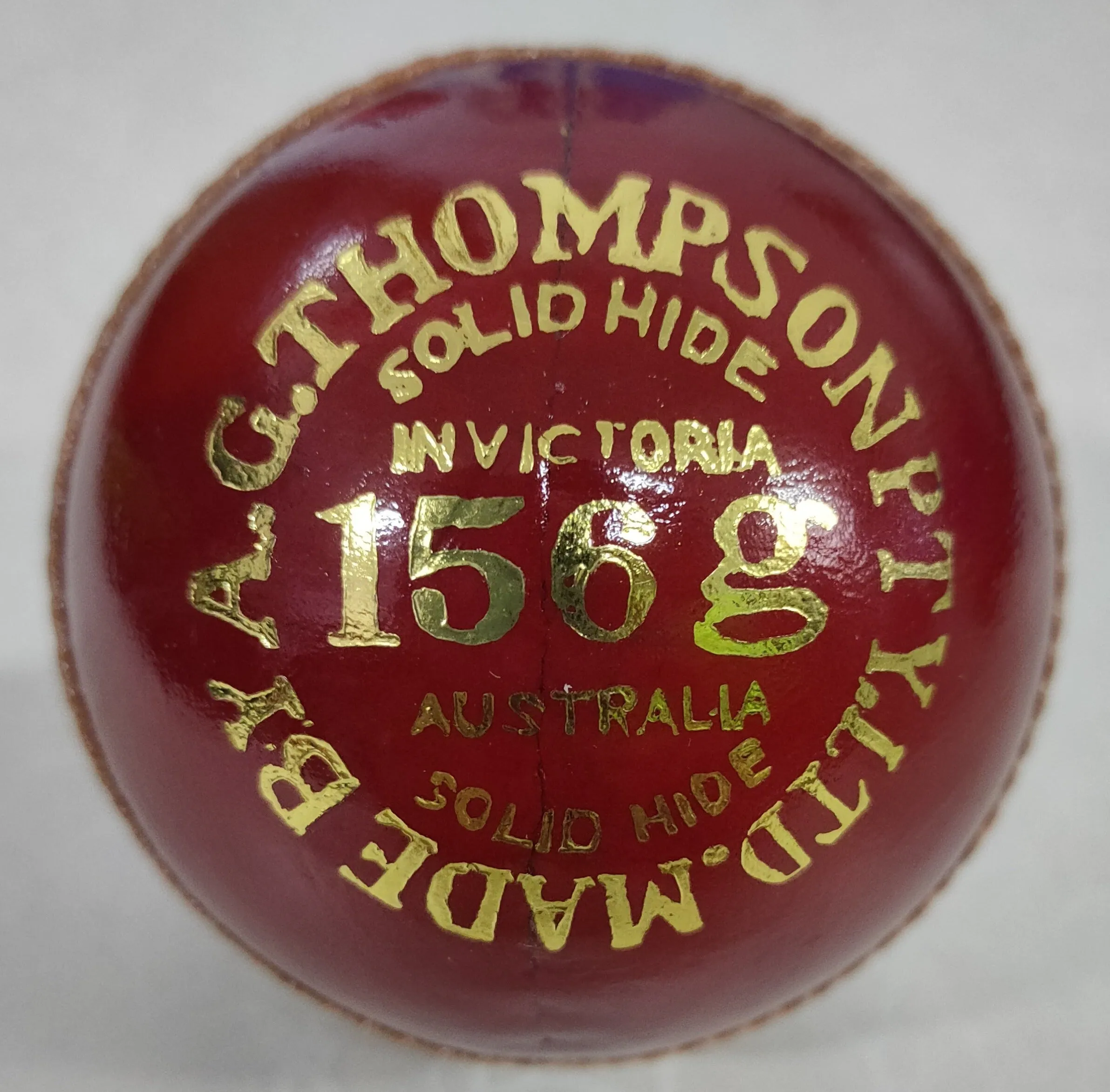 Kookaburra - Cricket Ball +++