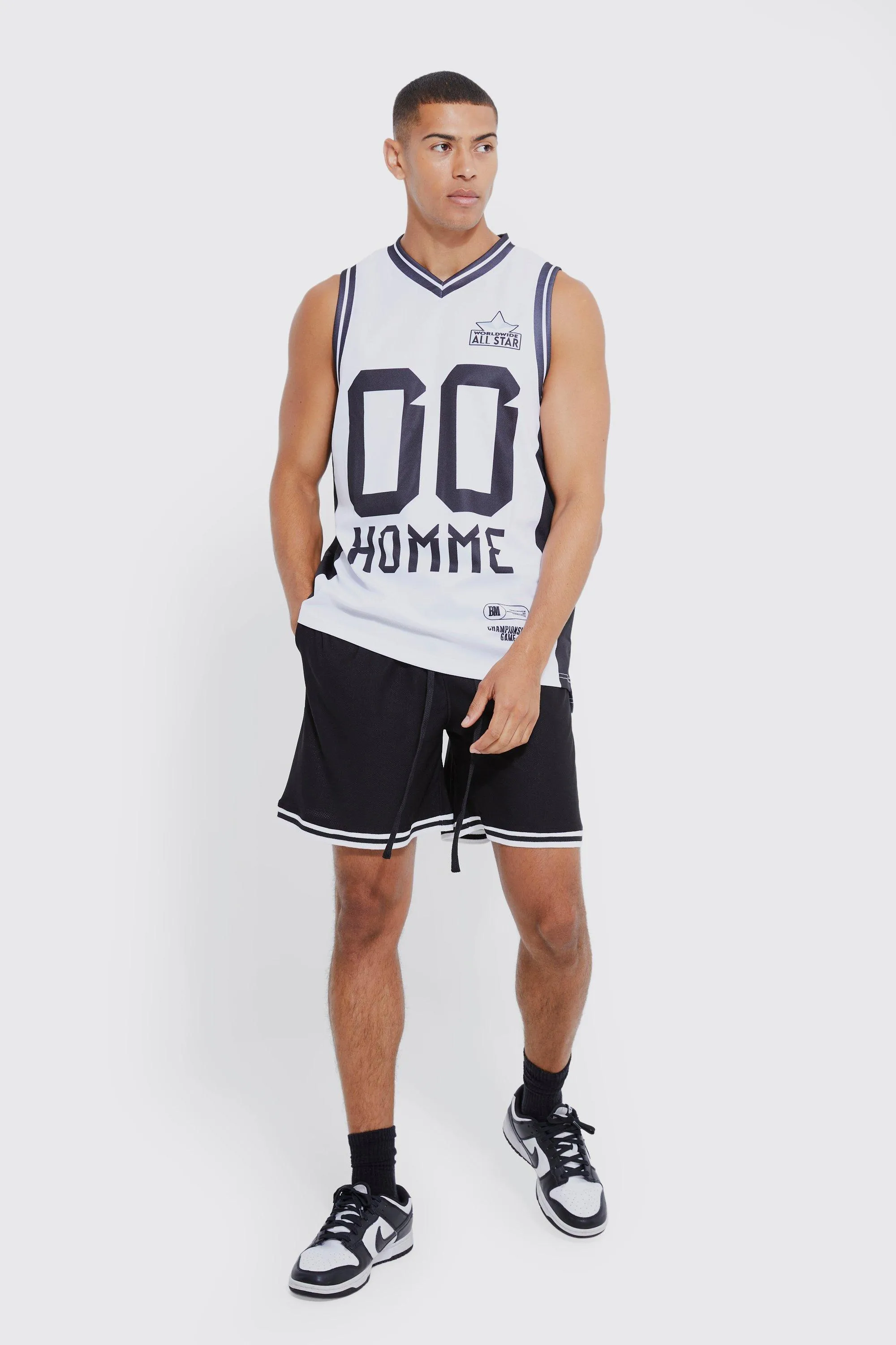 Loose Mesh Basketball Short Tape Hem | boohooMAN UK