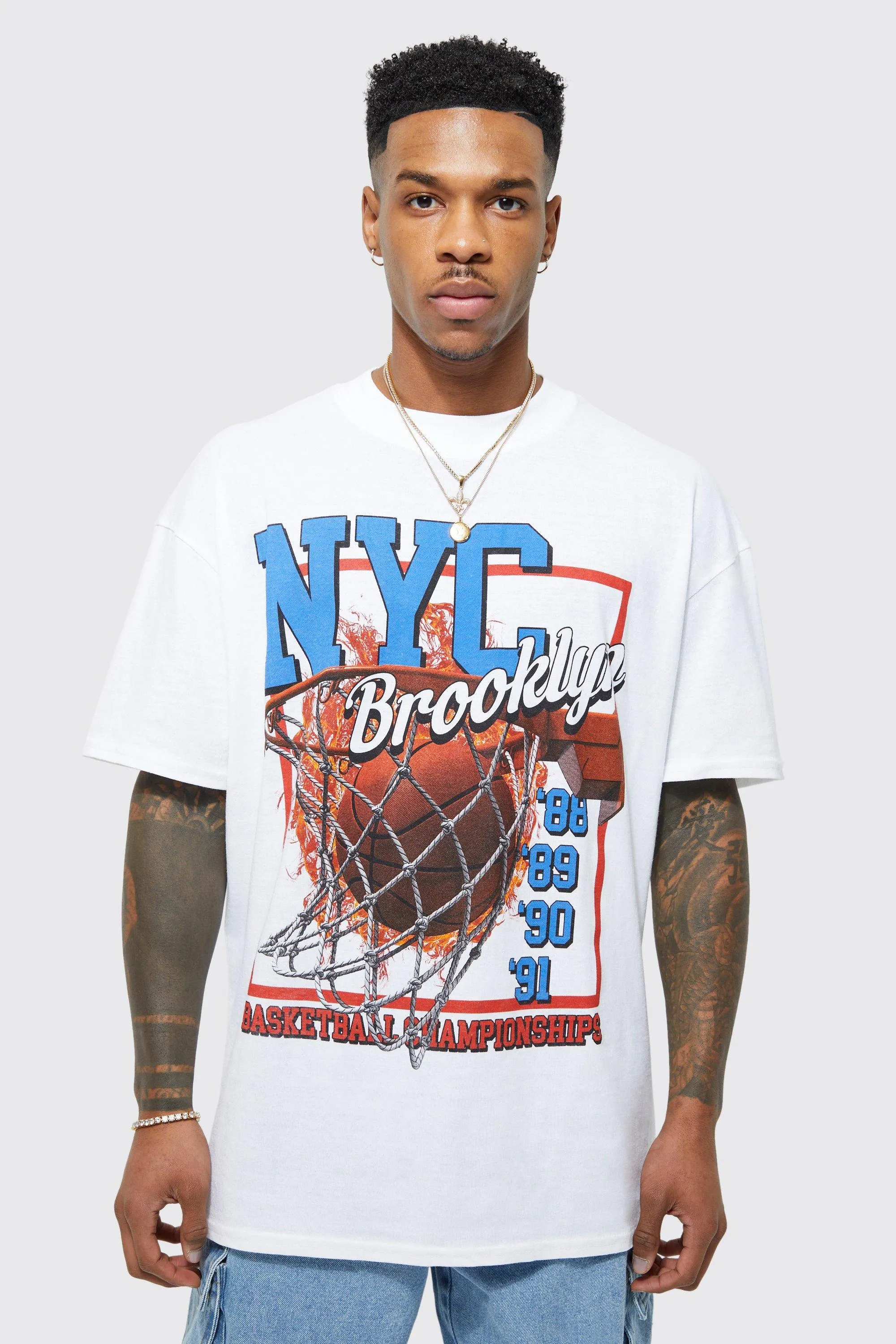 Oversized Basketball Graphic T-shirt | boohooMAN UK