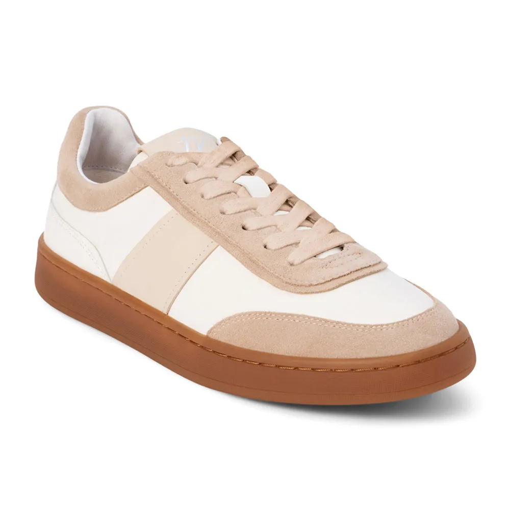 Quincy Lace Up Sneakers