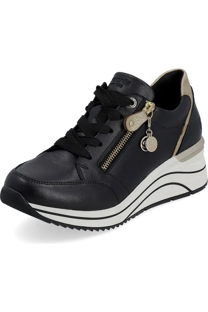 Remonte D0T03-01 Ladies trainers in Black