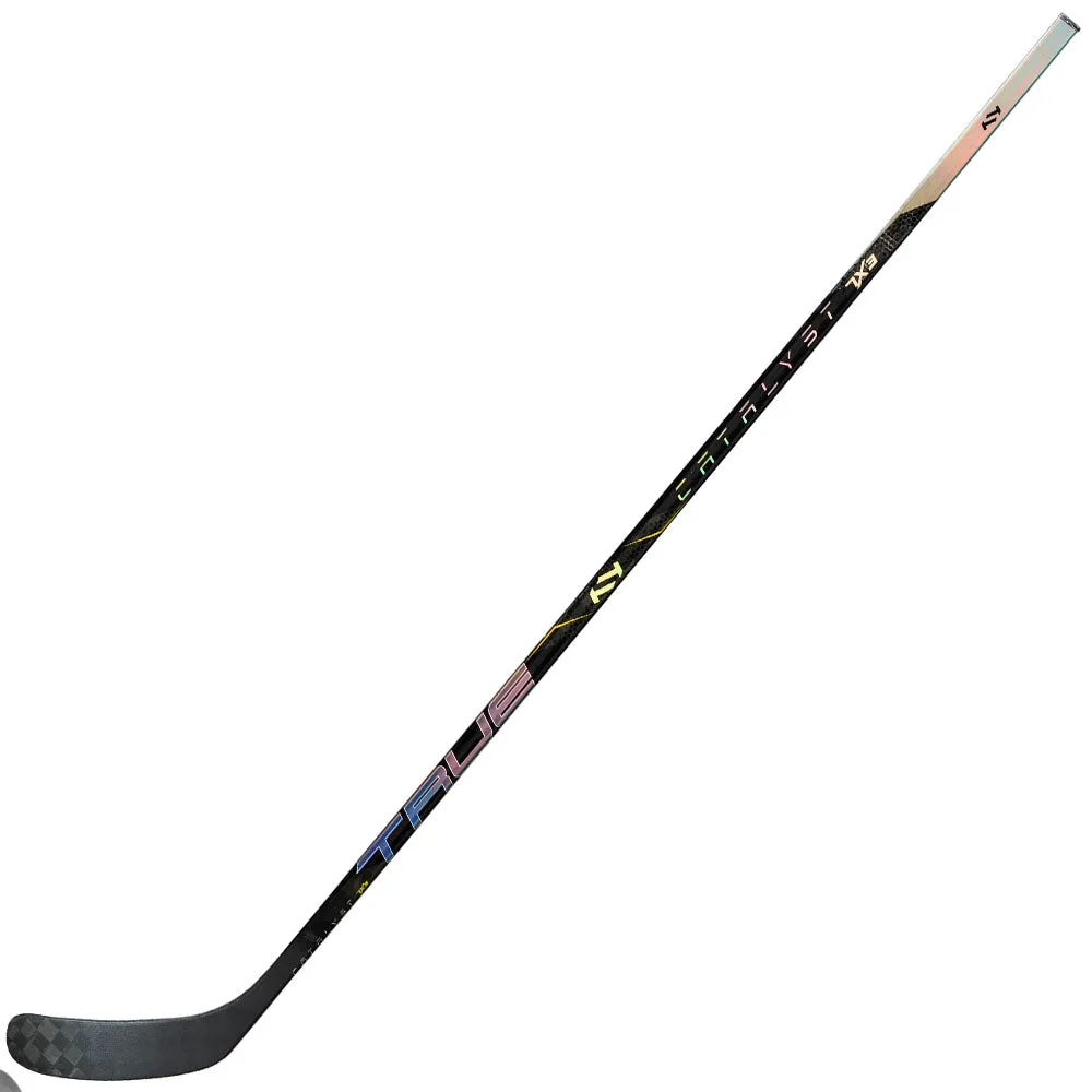 TRUE CATALYST 7X3 INTERMEDIATE HOCKEY STICK