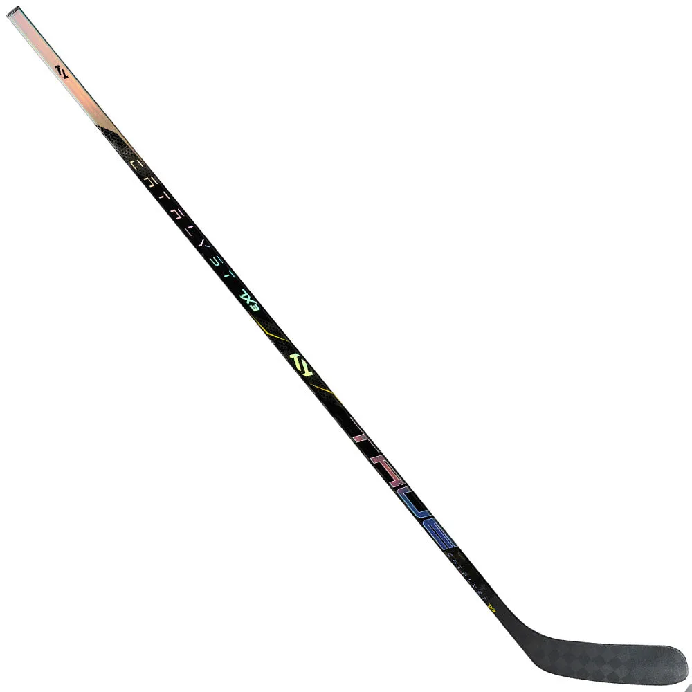 TRUE CATALYST 7X3 INTERMEDIATE HOCKEY STICK