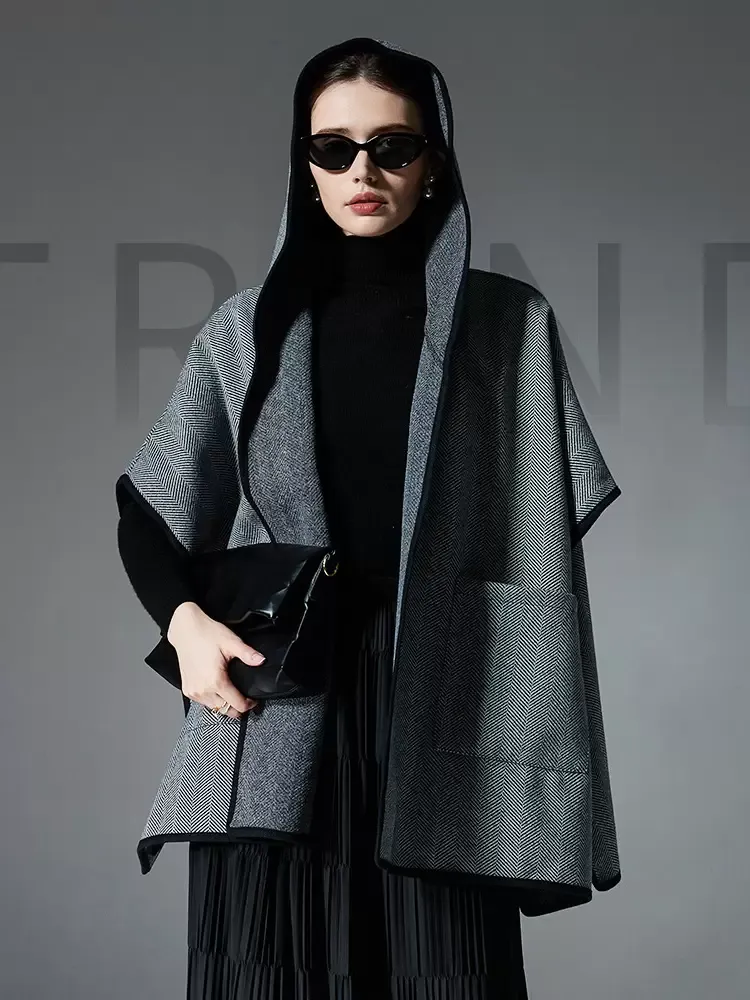 Women Poncho Geometric Designed Neckline Deep Gray Poncho Layered Cape