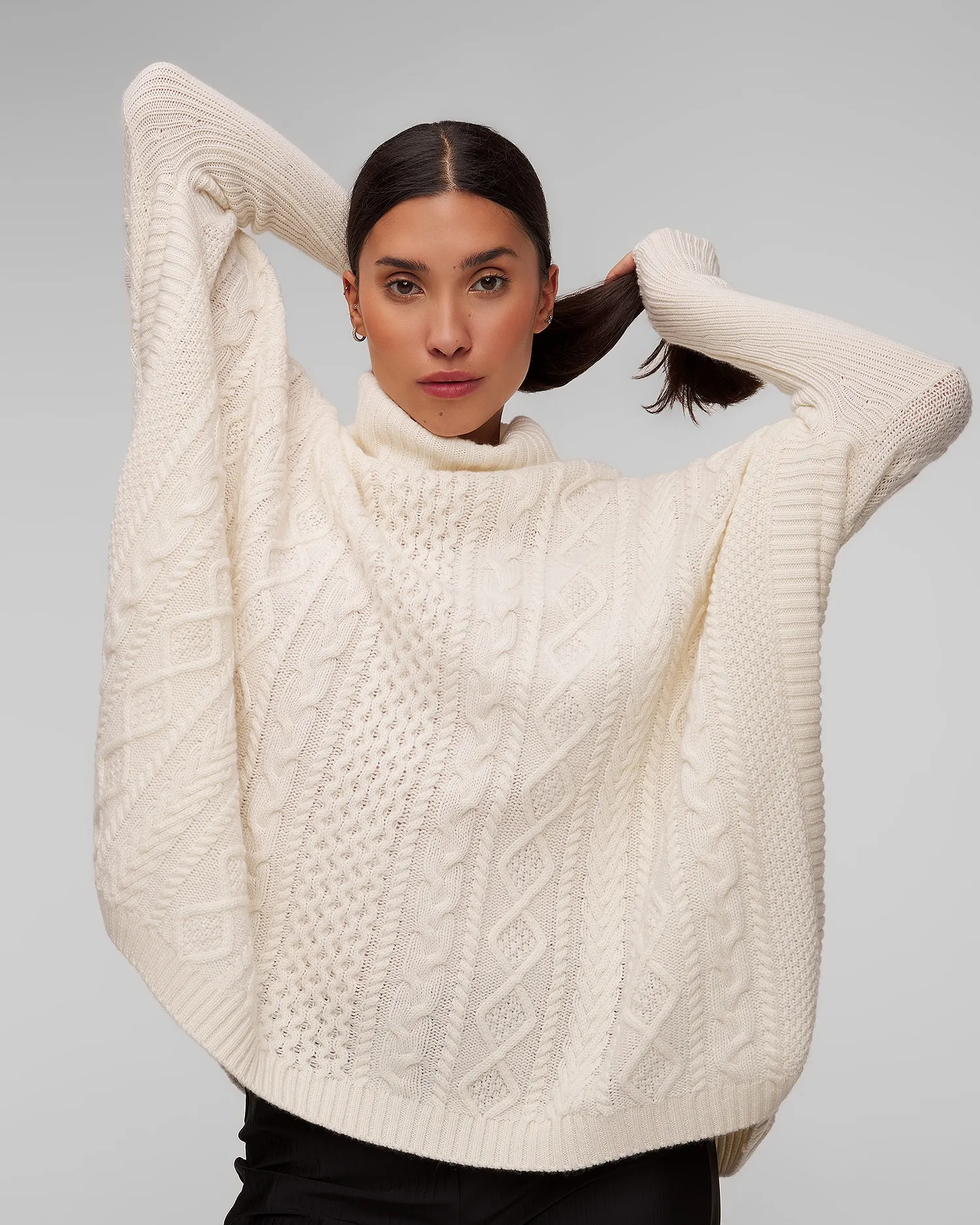 Women's white cashmere poncho Kujten Tami F2488-755